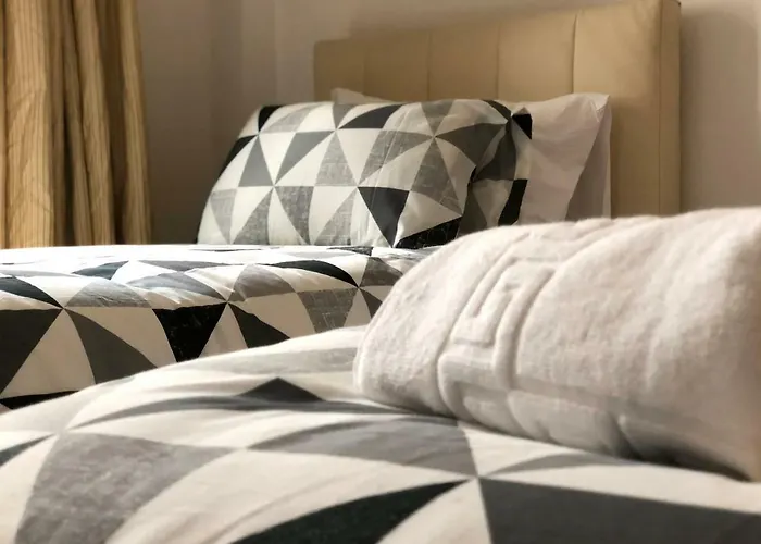 Apartamento Modern Stylish - 2 Bedroom & 2 Bathroom - Spinola Bay, St Julians *