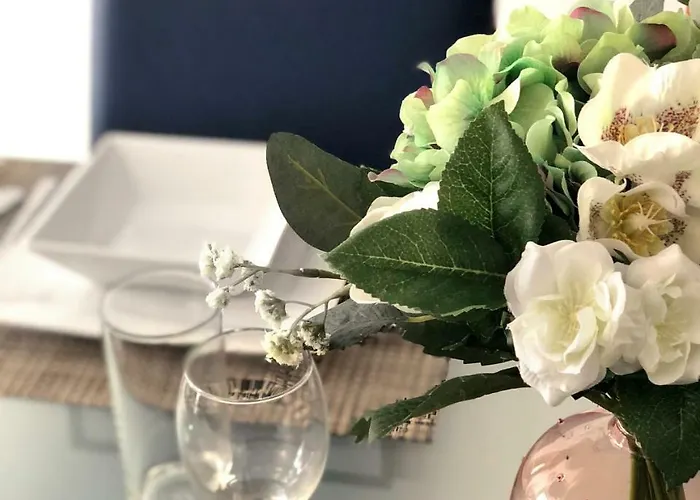 Modern Stylish - 2 Bedroom & 2 Bathroom - Spinola Bay, St Julians Apartamento *