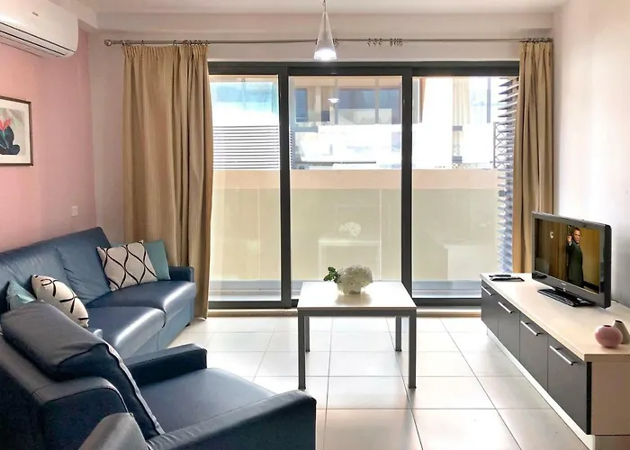 Modern Stylish - 2 Bedroom & 2 Bathroom - Spinola Bay, St Julians דירה *