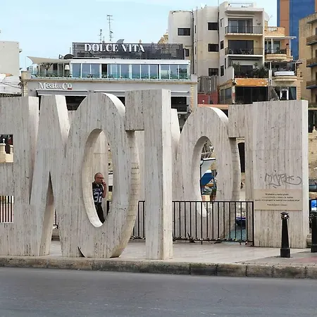 Modern Stylish - 2 Bedroom & 2 Bathroom - Spinola Bay, St Julians Saint Julian's